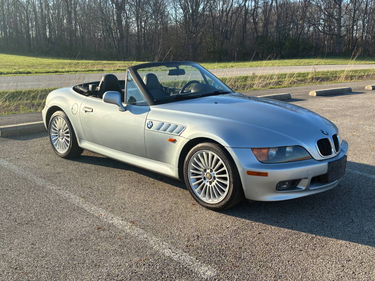 Bmw-Z3-roadster-1996-silver