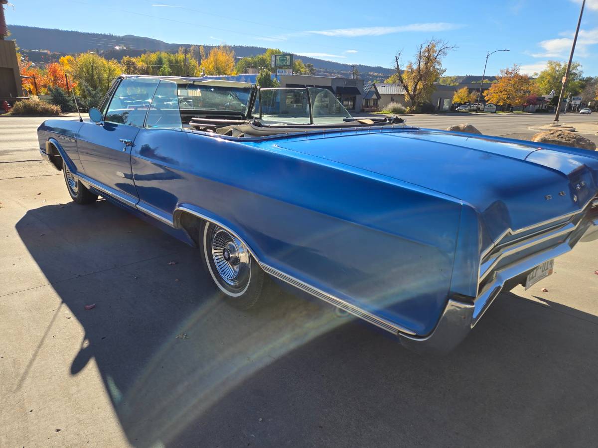 Buick-Le-sabre-2-door-coupe-convertible-1966-blue