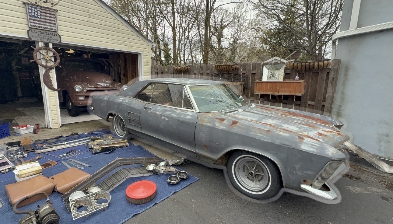 Buick-Riviera-1964
