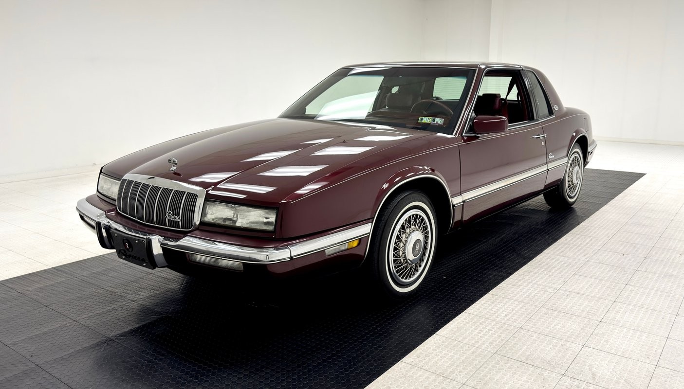 Buick-Riviera-1992-Coupe-Red