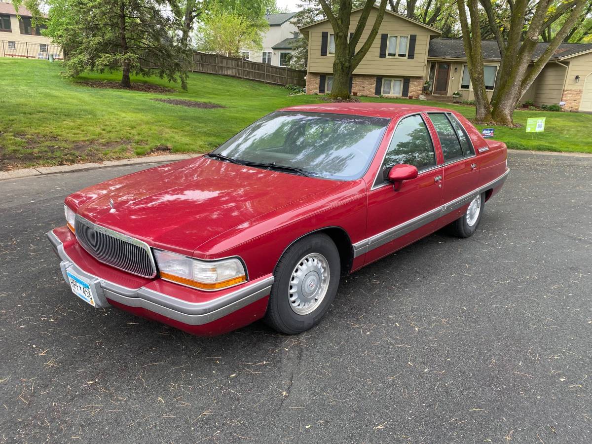Buick-Roadmaster-1994-red