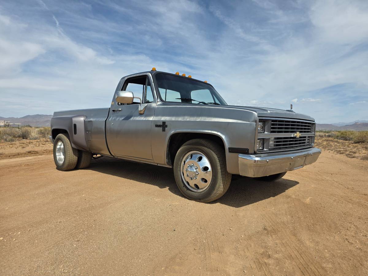 C30-chevy-1984