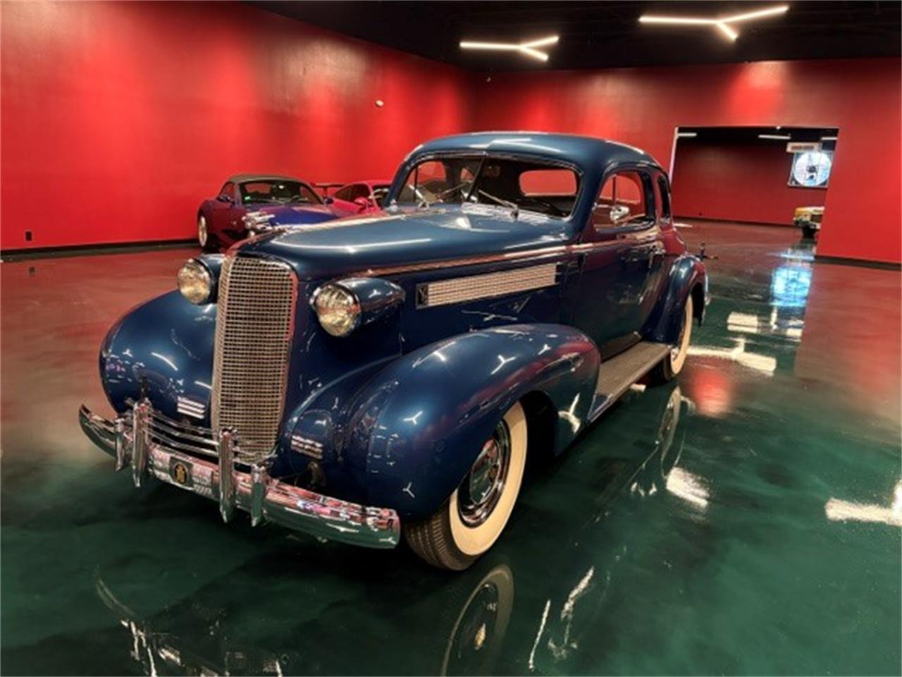 Cadillac-2-dr-coupe-1937-Blue-Gray