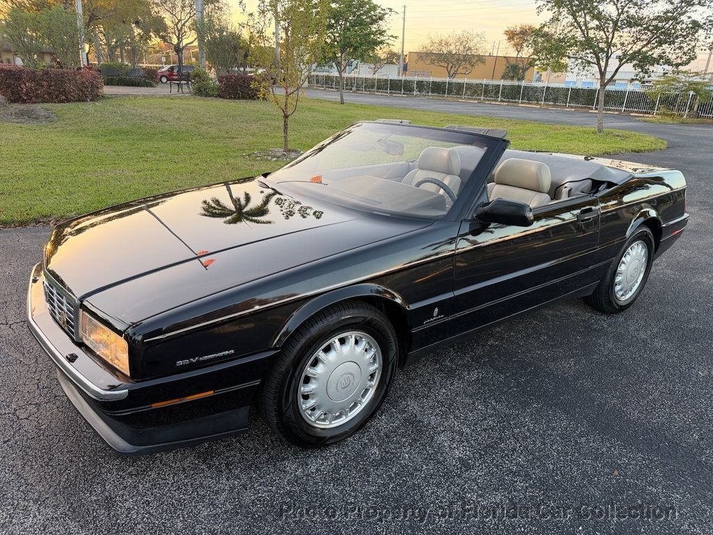Cadillac-Allante-1993-Coupe-Beige