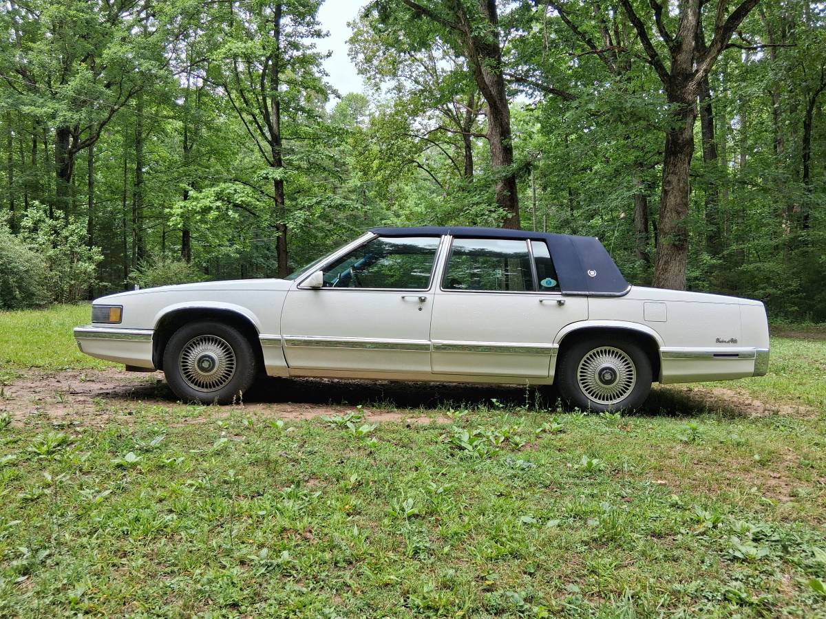 Cadillac-Deville-1991