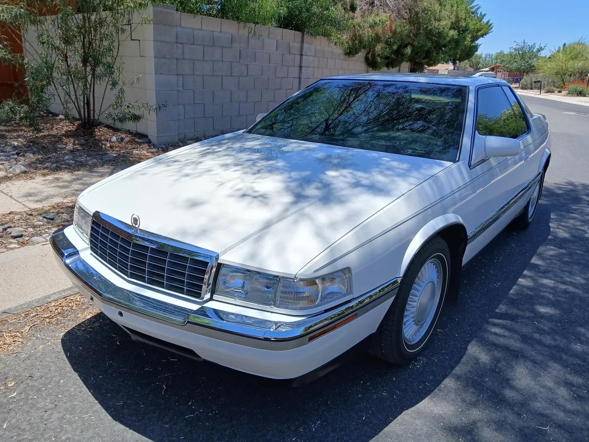 Cadillac-Eldorado-1993-White-Grey