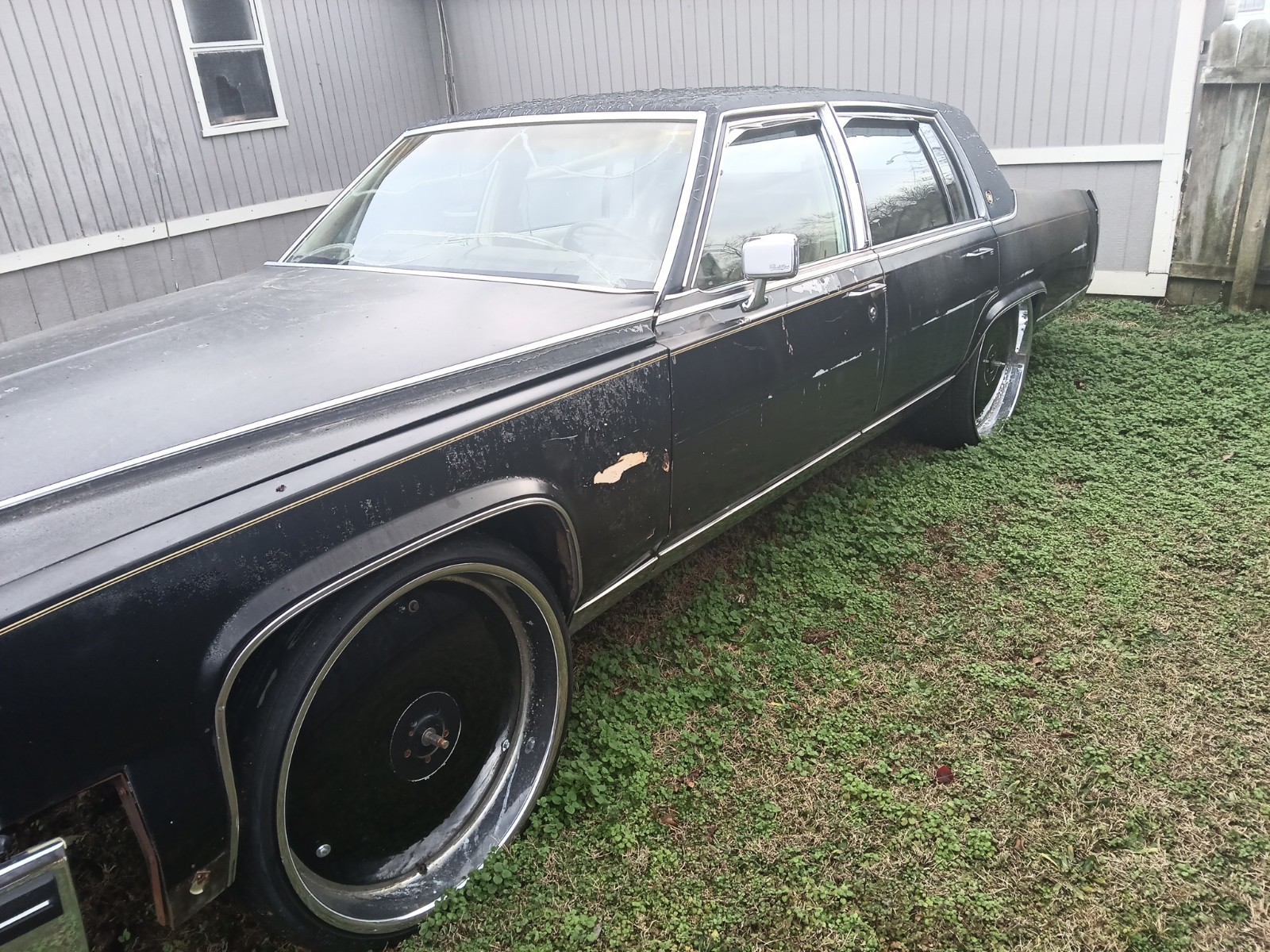 Cadillac-Fleetwood-1986-Sedan-Blue