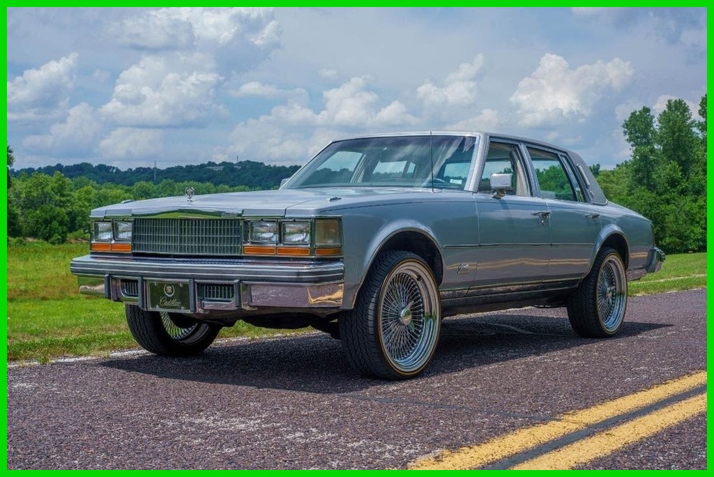 Cadillac-Seville-1977-Sedan-Blue
