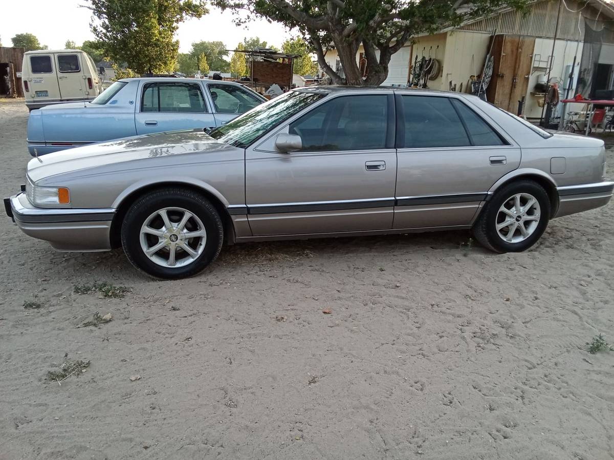 Cadillac-Seville-sls-1996