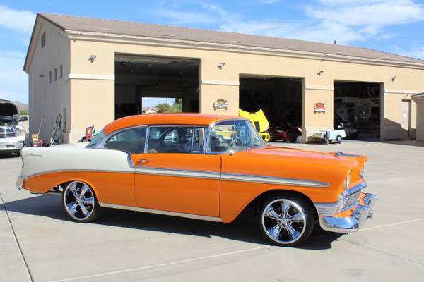 Cheverolet-bel-air-1956-orange