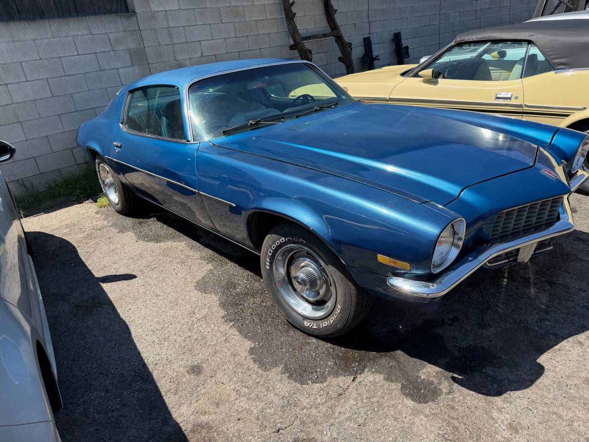 Cheverolet-camaro-1971