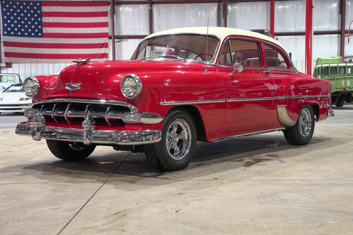 Chevrolet-210-1954-Coupe-Red