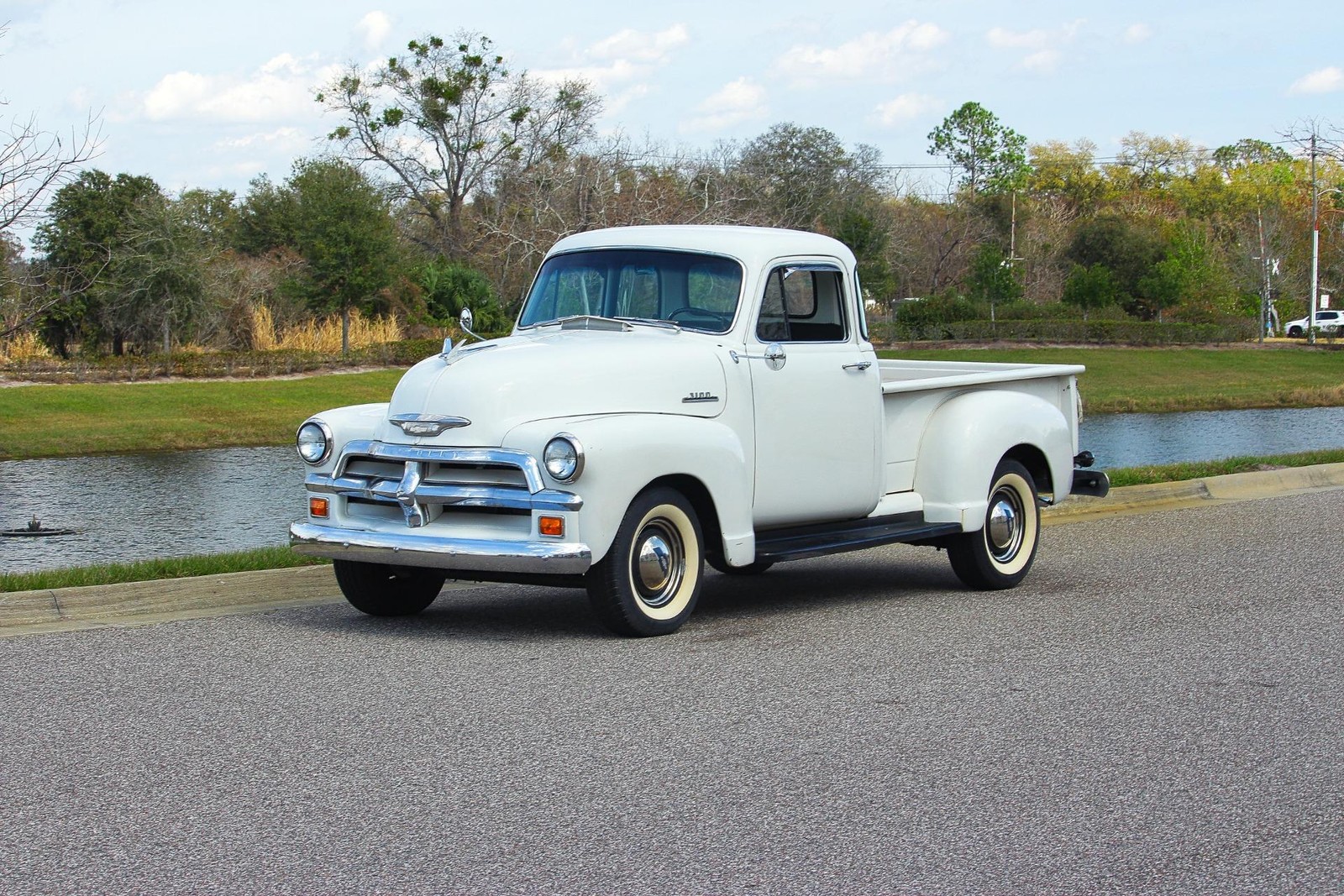 Chevrolet-3100-1954-2-Door-Black