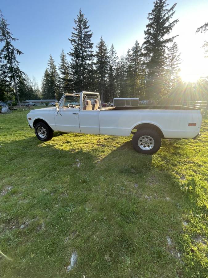 Chevrolet-4x4-cheyanne-1972-white