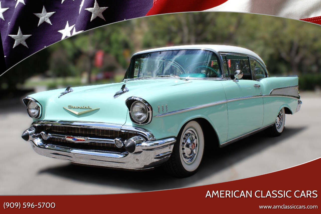 Chevrolet-Bel-air-1957-Sea-Foam-Green-Poly-GreenBlack-Cloth-amp-Vinyl