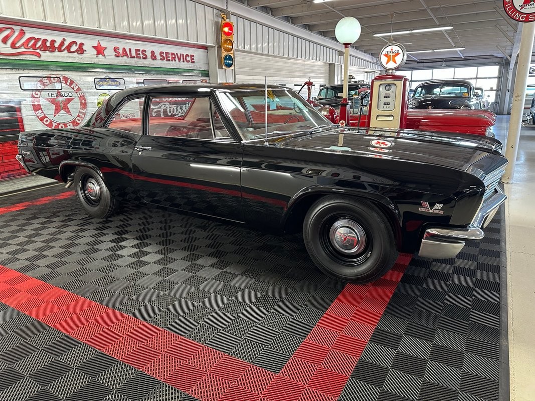 Chevrolet Biscayne L72 1966