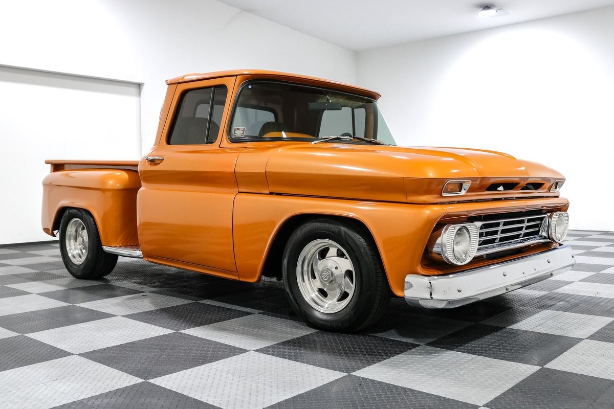Chevrolet-C-10-1962-Truck-Tan