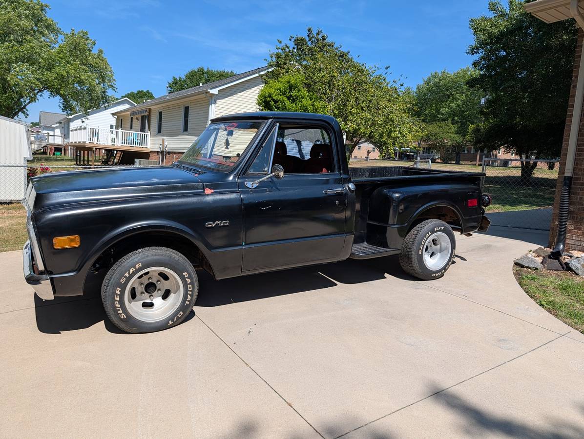 Chevrolet-C10-1969-black