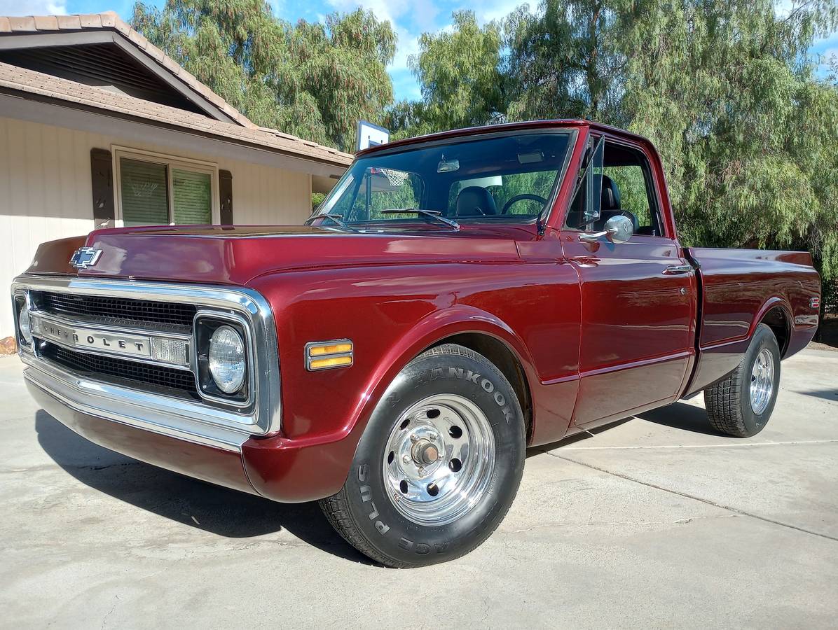 Chevrolet-C10-1969-custom