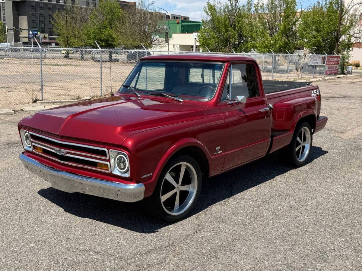 Chevrolet-C10-step-side-454cid-1967