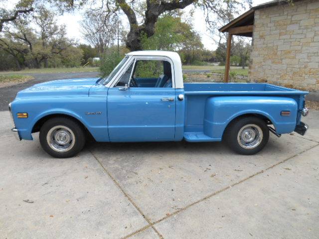 Chevrolet-C10-stepside-1971