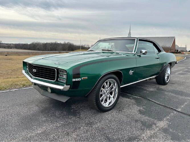 Chevrolet-Camaro-1969-Emerald-GreenBlack-StripeBlack-Vinyl-Top