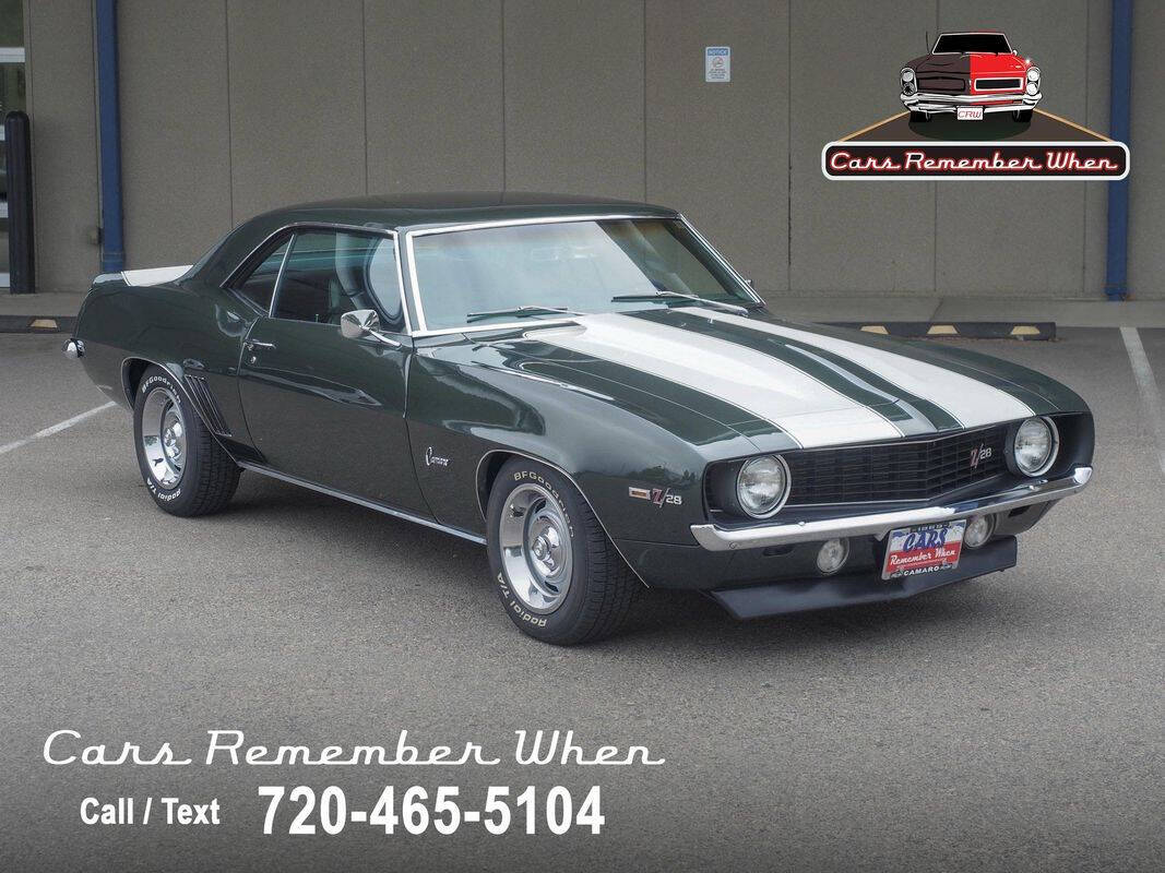 Chevrolet-Camaro-1969-Green-Green