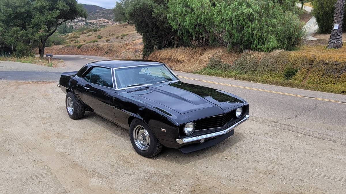 Chevrolet-Camaro-1969-black