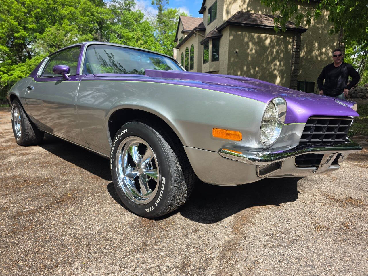 Chevrolet-Camaro-1972-Two-Tone-PurpleSilver-Two-Tone-WhitePurple