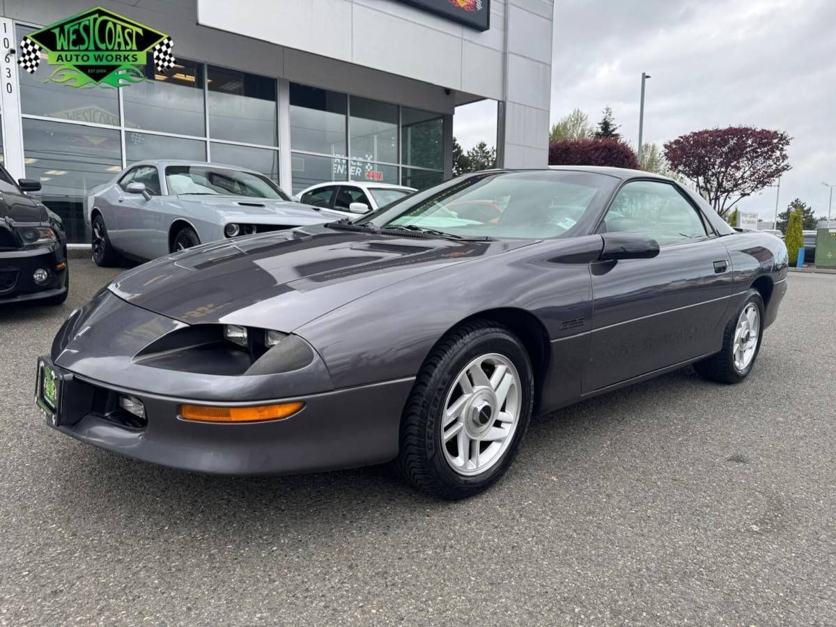 Chevrolet-Camaro-1993