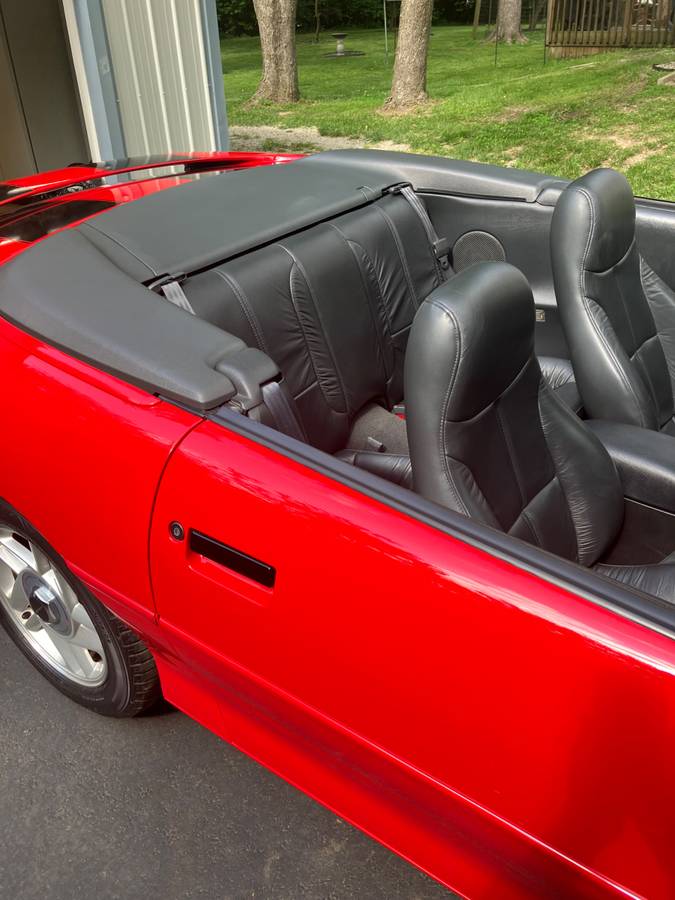 Chevrolet-Camaro-convertible-1995-red