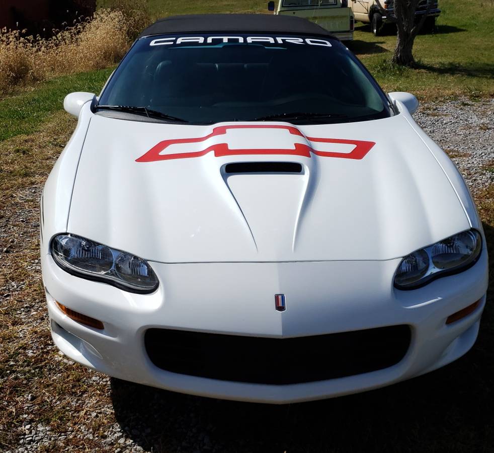 Chevrolet-Camaro-ss-brickyard-400-2000-white