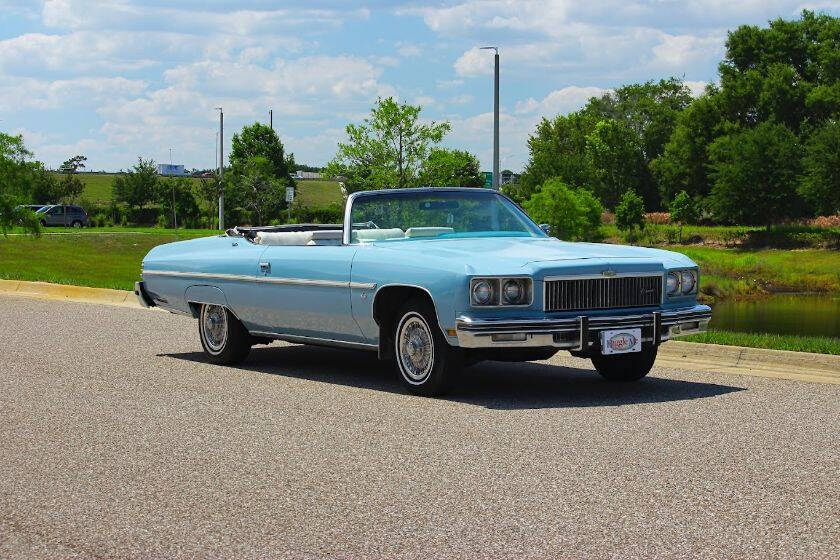 Chevrolet-Caprice-1975