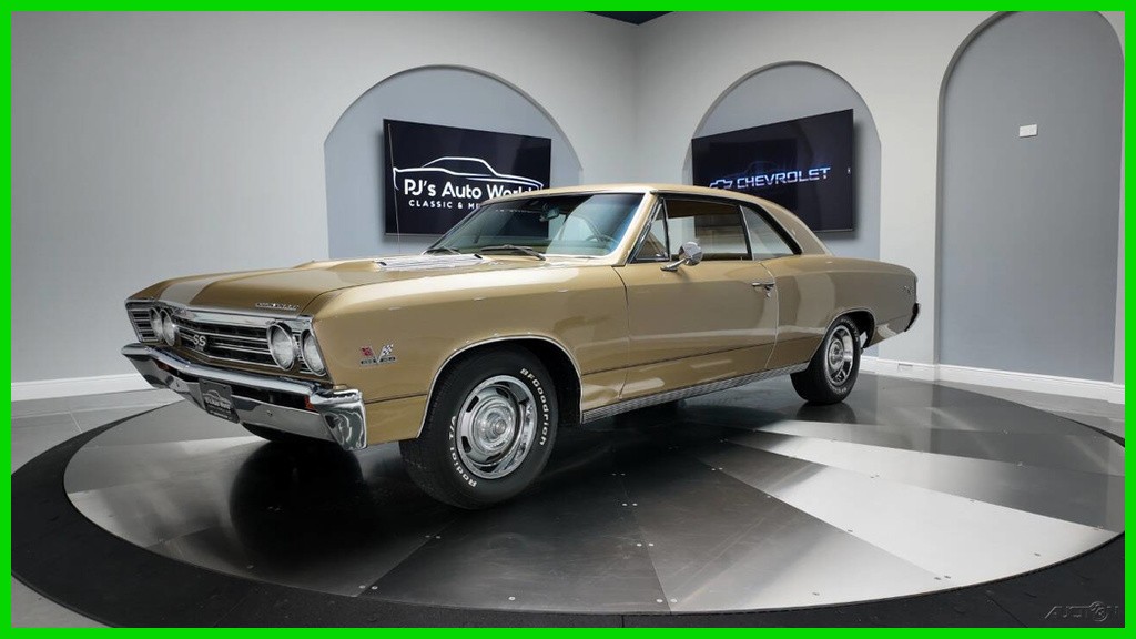 Chevrolet-Chevelle-1967-Gold