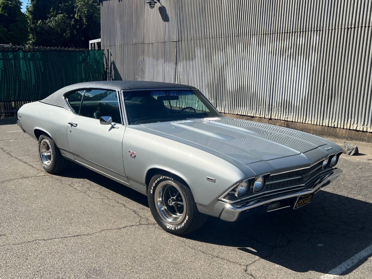 Chevrolet-Chevelle-1969-Silver-Black