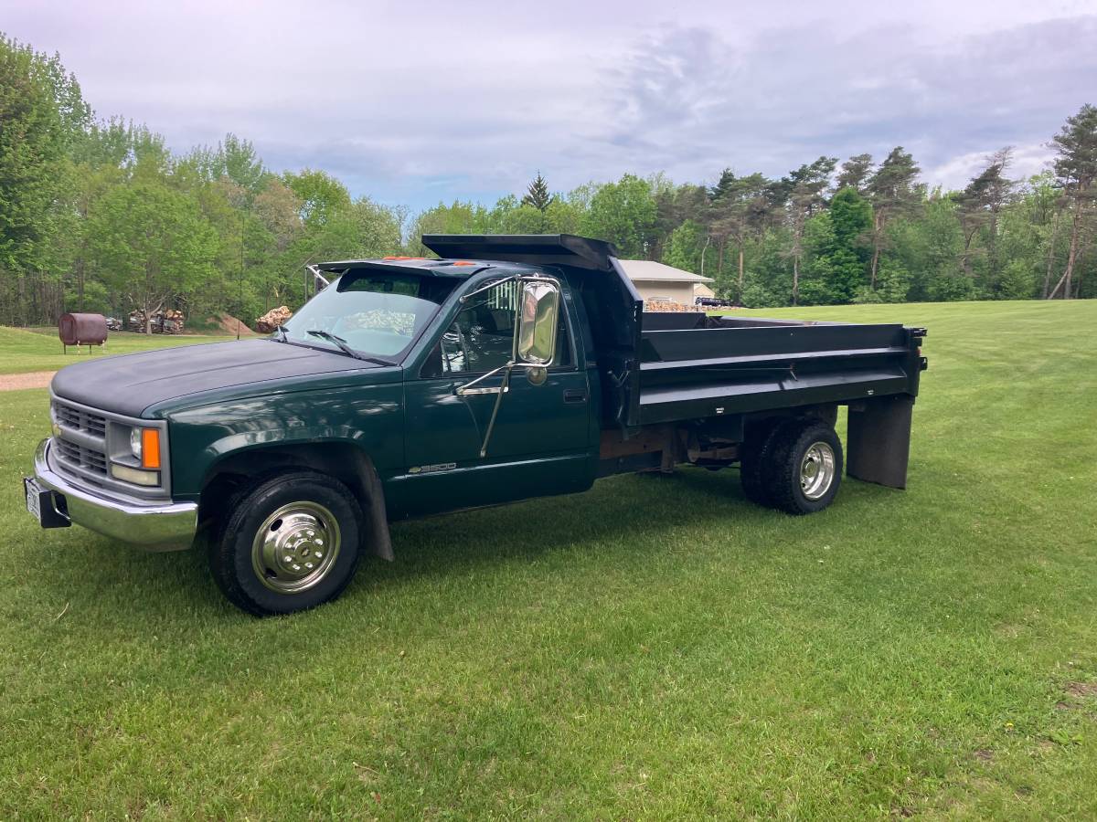 Chevrolet-Cheyenne-diesel-1996