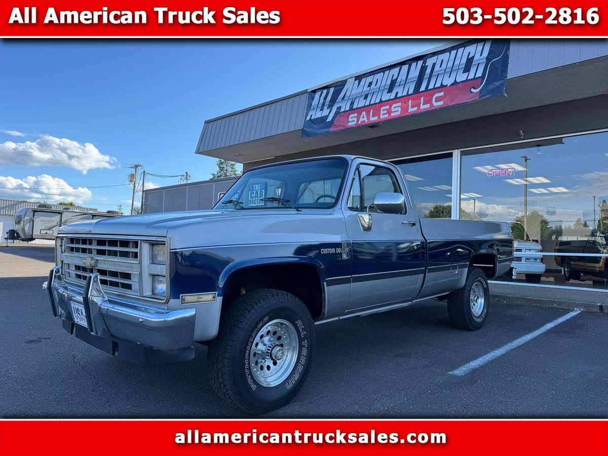 Chevrolet-Ck-10-1985-silver