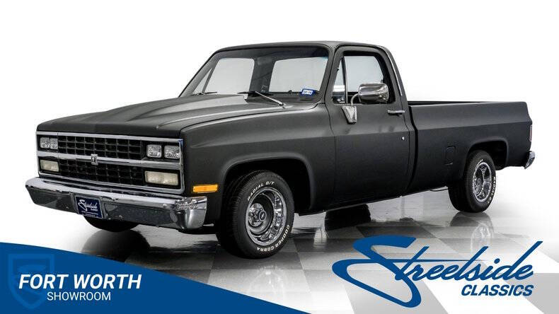 Chevrolet-Ck-10-series-1982-Flat-Black-Black