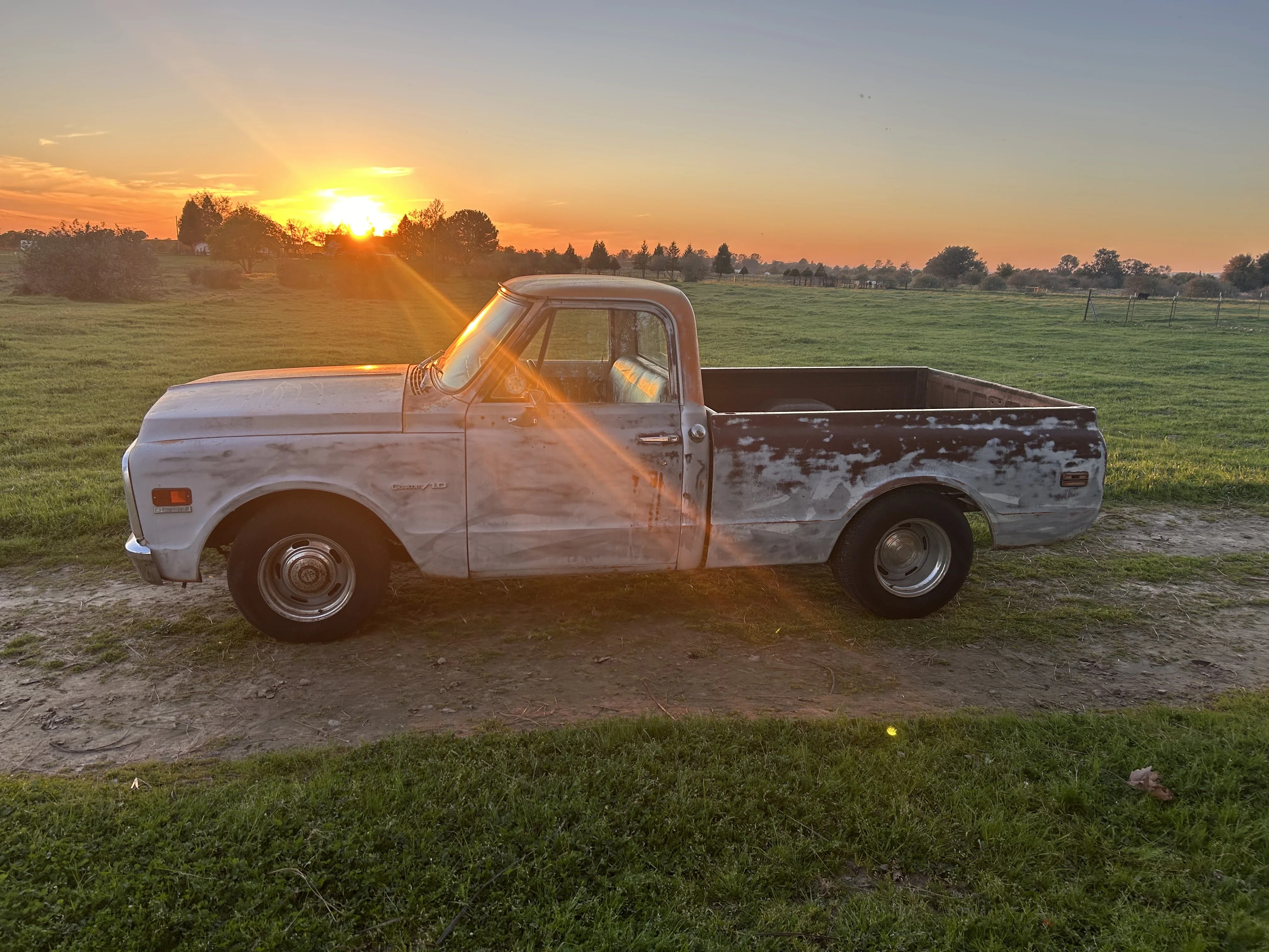 Chevrolet-Ck-truck-c10-1972-Other-Off-White