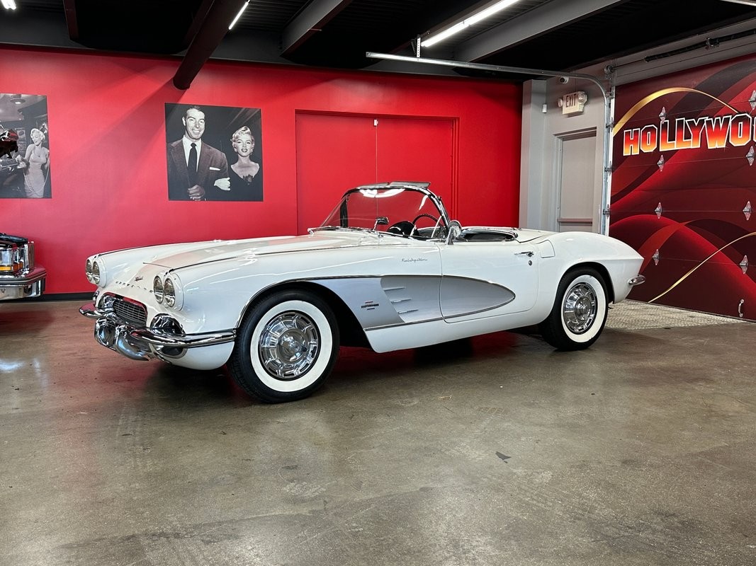 Chevrolet Corvette 1961