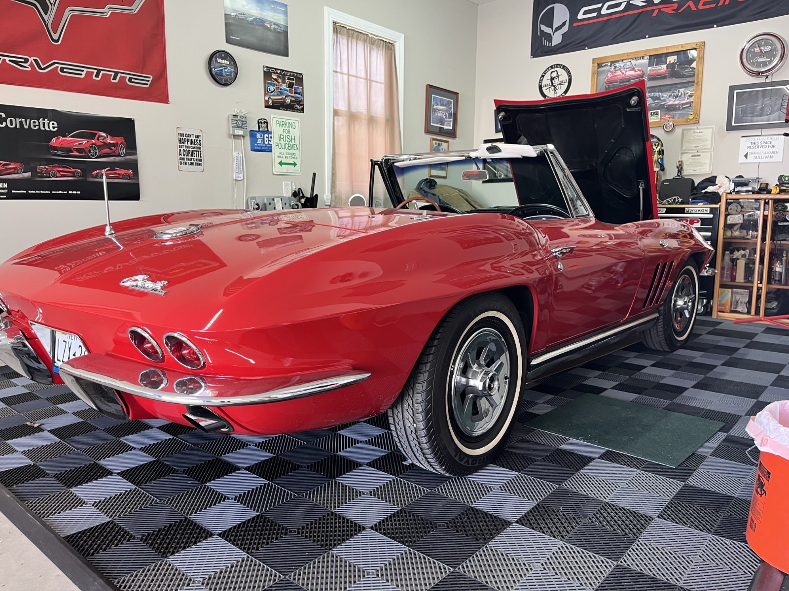 Chevrolet-Corvette-1965-Convertible-White