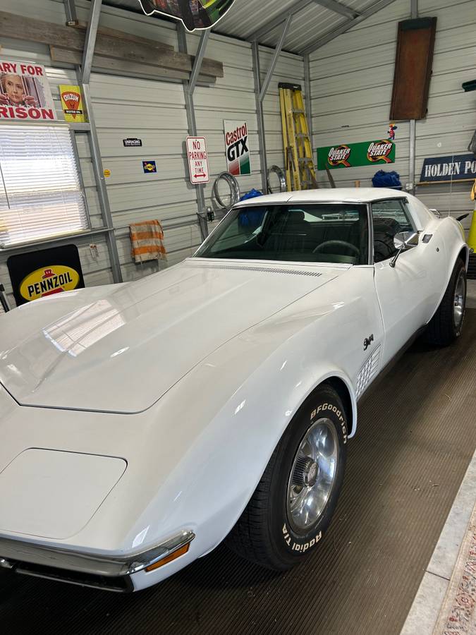Chevrolet-Corvette-1971-white