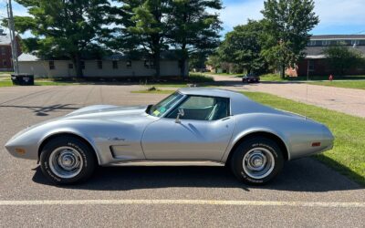 Chevrolet Corvette 1975