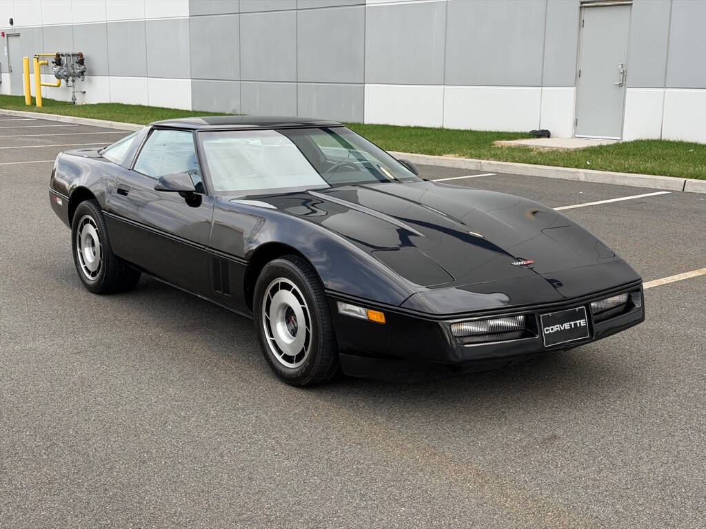 Chevrolet-Corvette-1985-Blk-Gray