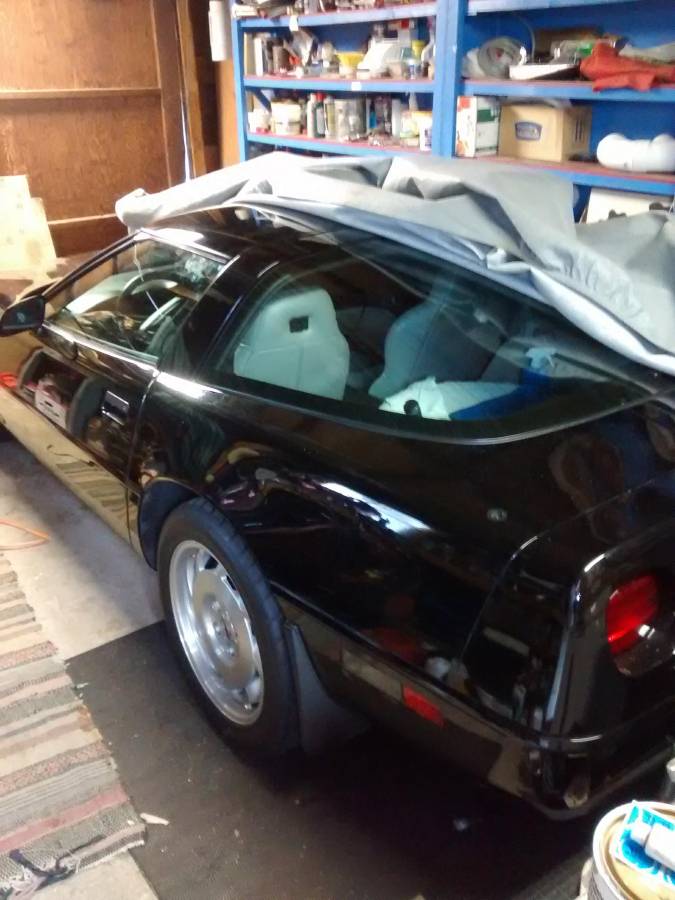 Chevrolet-Corvette-1994-black