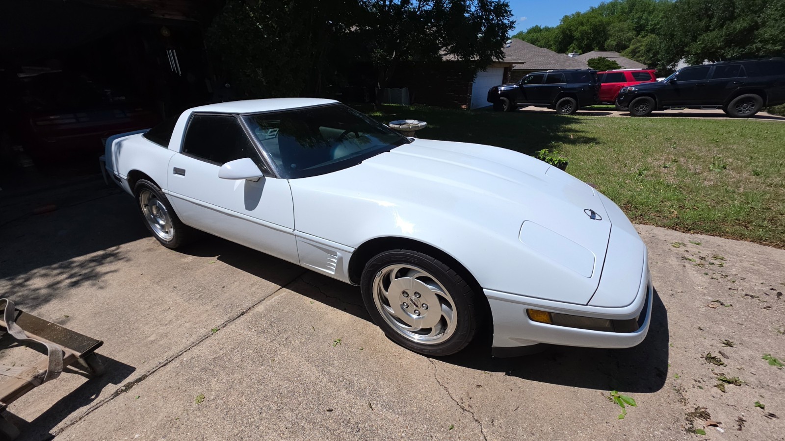 Chevrolet-Corvette-1995-Hatchback-Gray