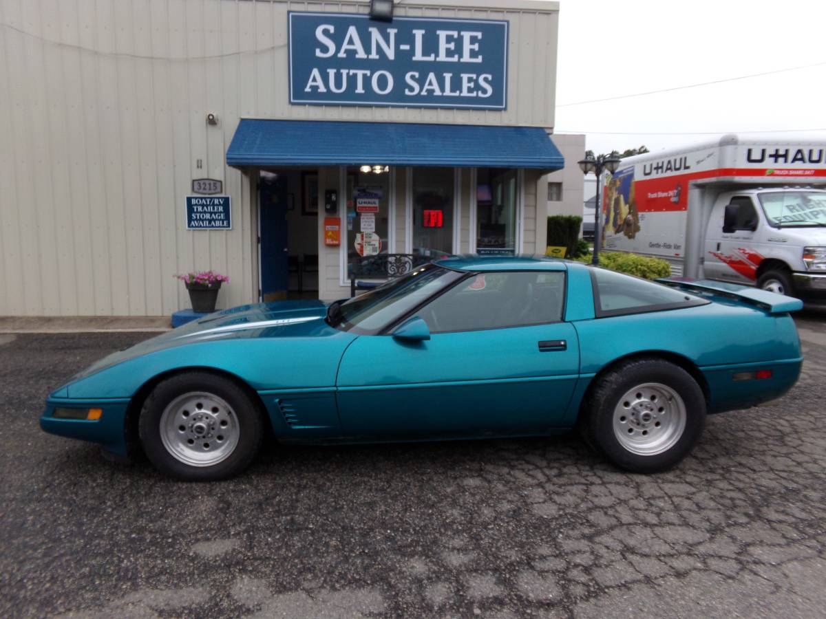 Chevrolet-Corvette-amp-convertible-1995-blue