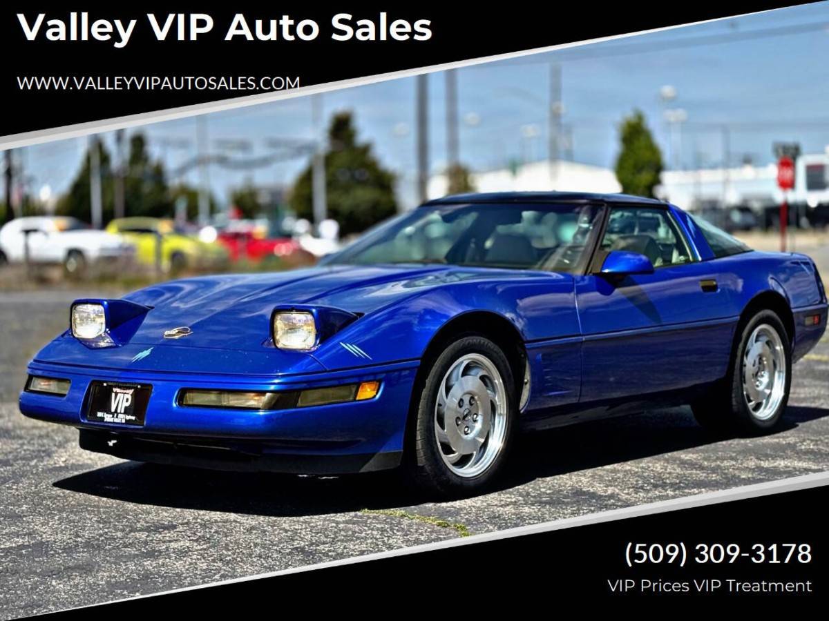 Chevrolet-Corvette-base-2dr-hat-1995-blue