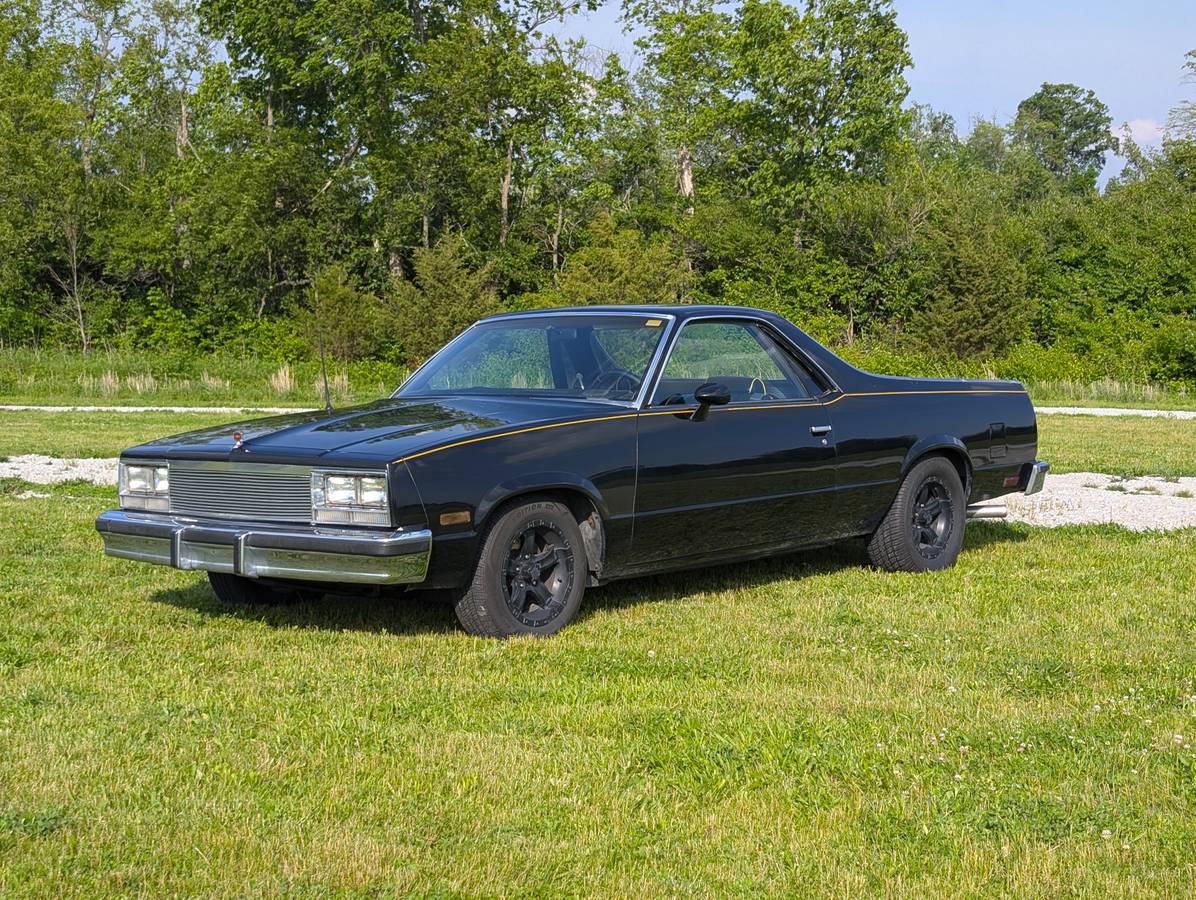 Chevrolet-El-camino-1983-black