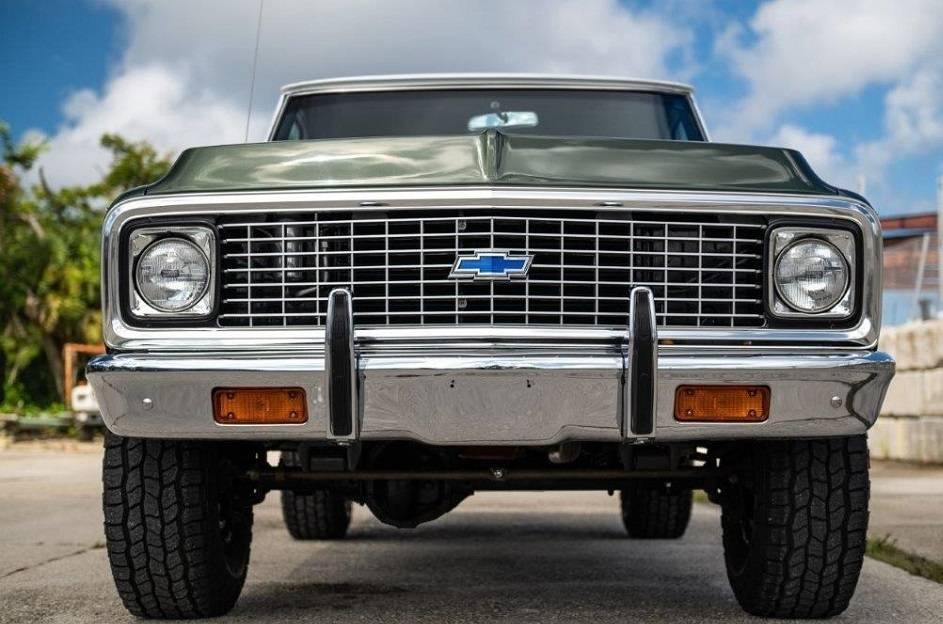 Chevrolet-K10-cheyenne-1972